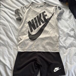 Nike Grey Tee with Black Logo and Black Shorts, size 6 boys